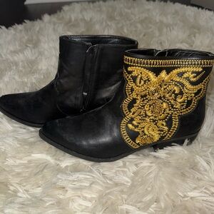 Forever 21 Embroidered Black and Gold Ankle Boots